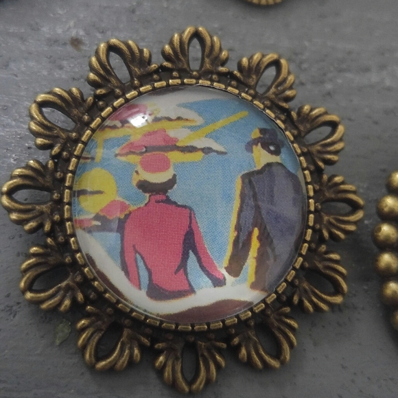 Handmade Jewelry - Handbook for the Recently Deceased Brooch Pin